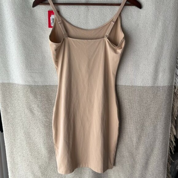 SPANX supersmooth™ Socialight Cami Full Slip 2351 Large Tan Cream New With Tag - Picture 9 of 16